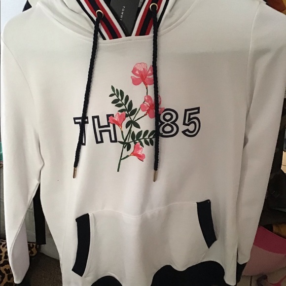 Sweater - Picture 2 of 2